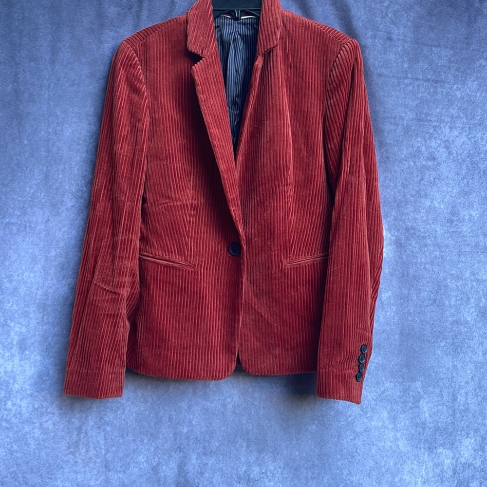 Express. women's jacket. Velvet. New. No tag